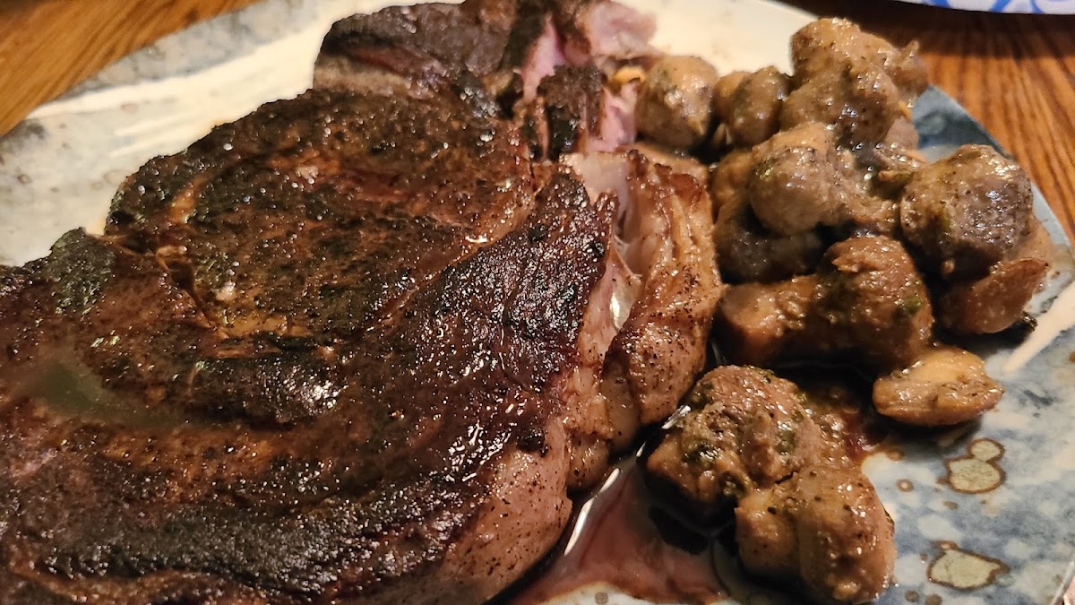 Delmonico's Syracuse-4